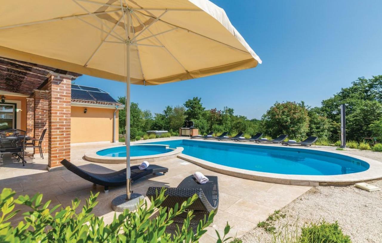 Režanci Villas Vea Histria מראה חיצוני תמונה