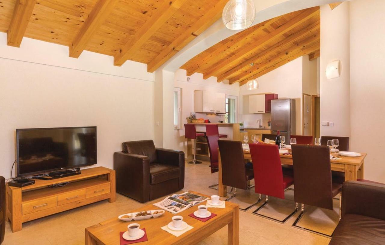 Režanci Villas Vea Histria מראה חיצוני תמונה