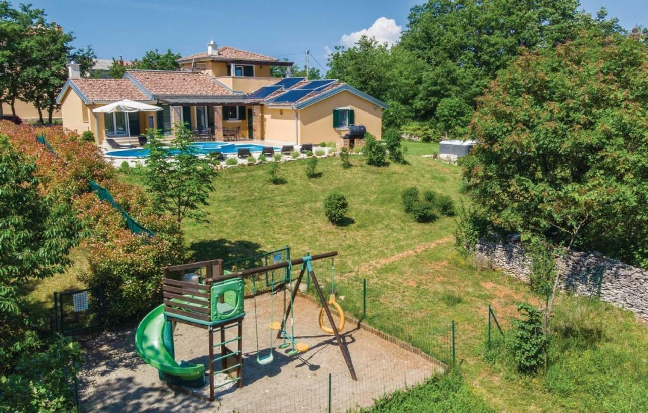Režanci Villas Vea Histria מראה חיצוני תמונה