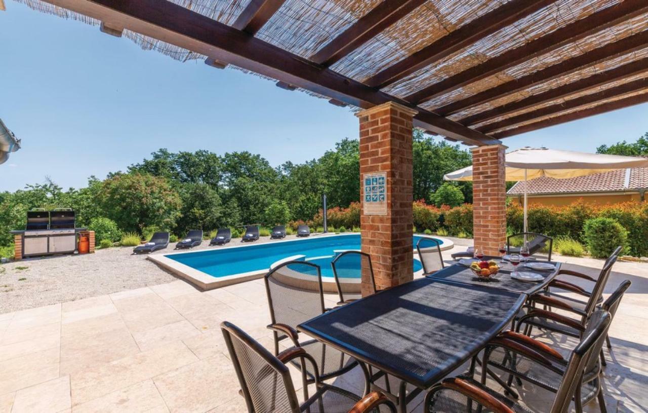 Režanci Villas Vea Histria מראה חיצוני תמונה