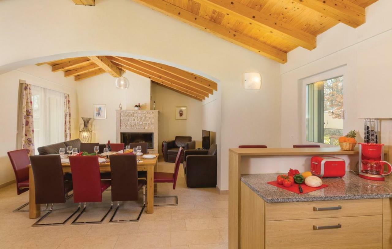 Režanci Villas Vea Histria מראה חיצוני תמונה