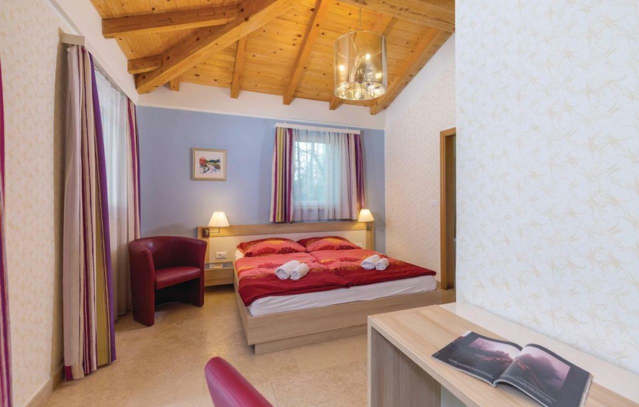 Režanci Villas Vea Histria מראה חיצוני תמונה