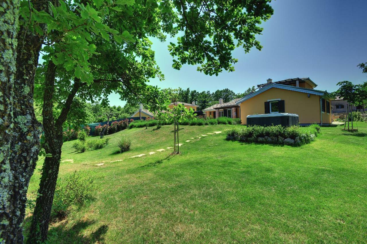 Režanci Villas Vea Histria מראה חיצוני תמונה