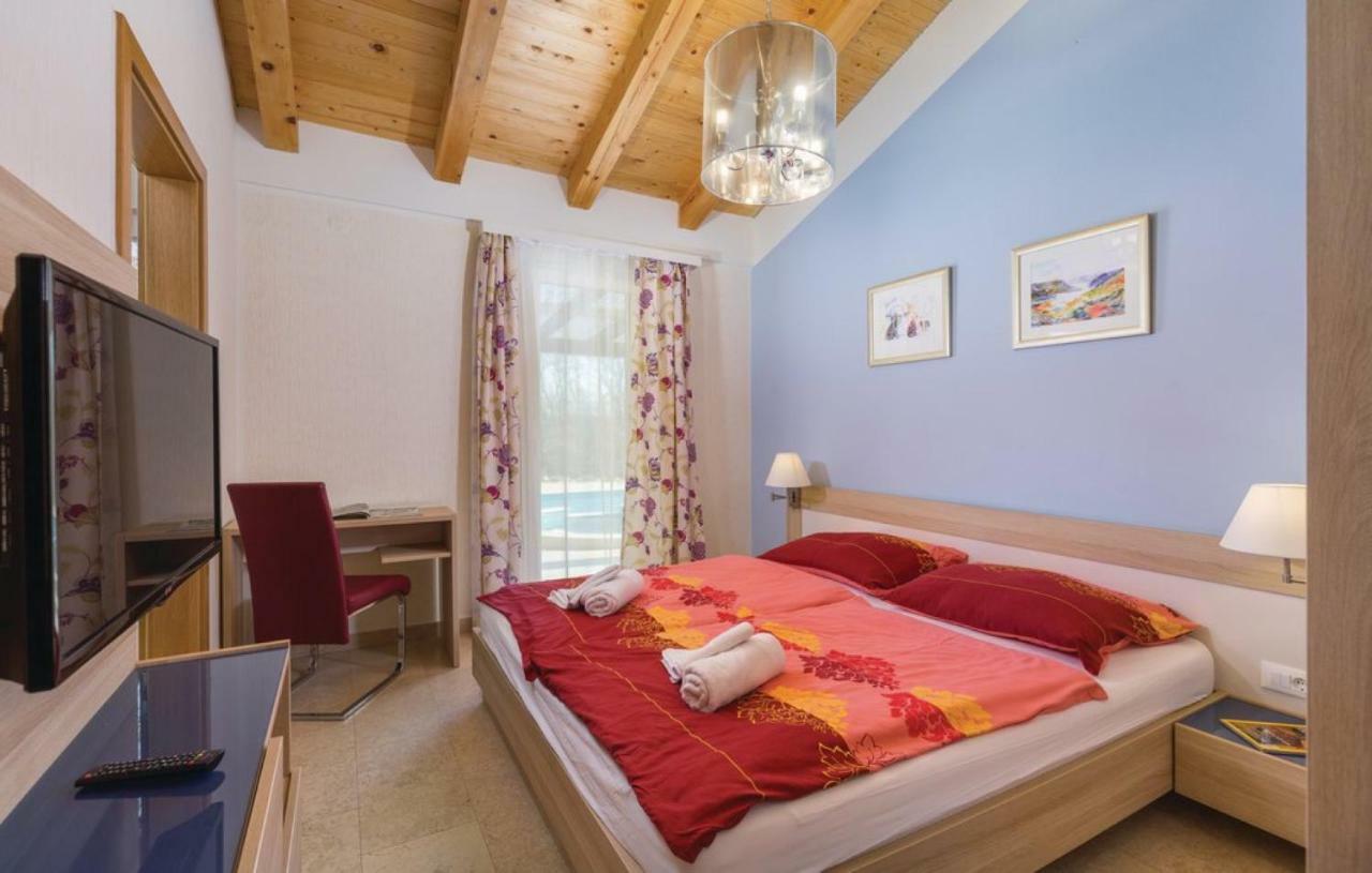 Režanci Villas Vea Histria מראה חיצוני תמונה