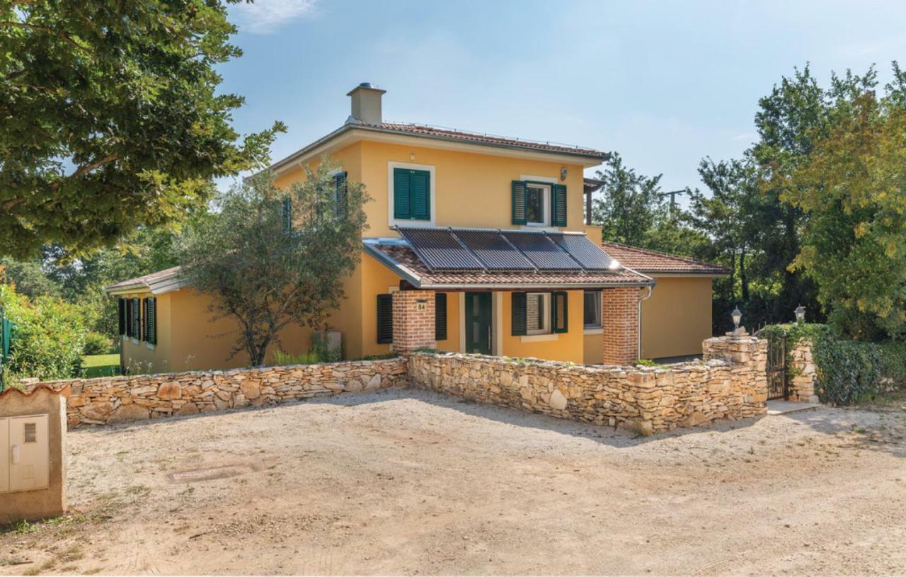 Režanci Villas Vea Histria מראה חיצוני תמונה