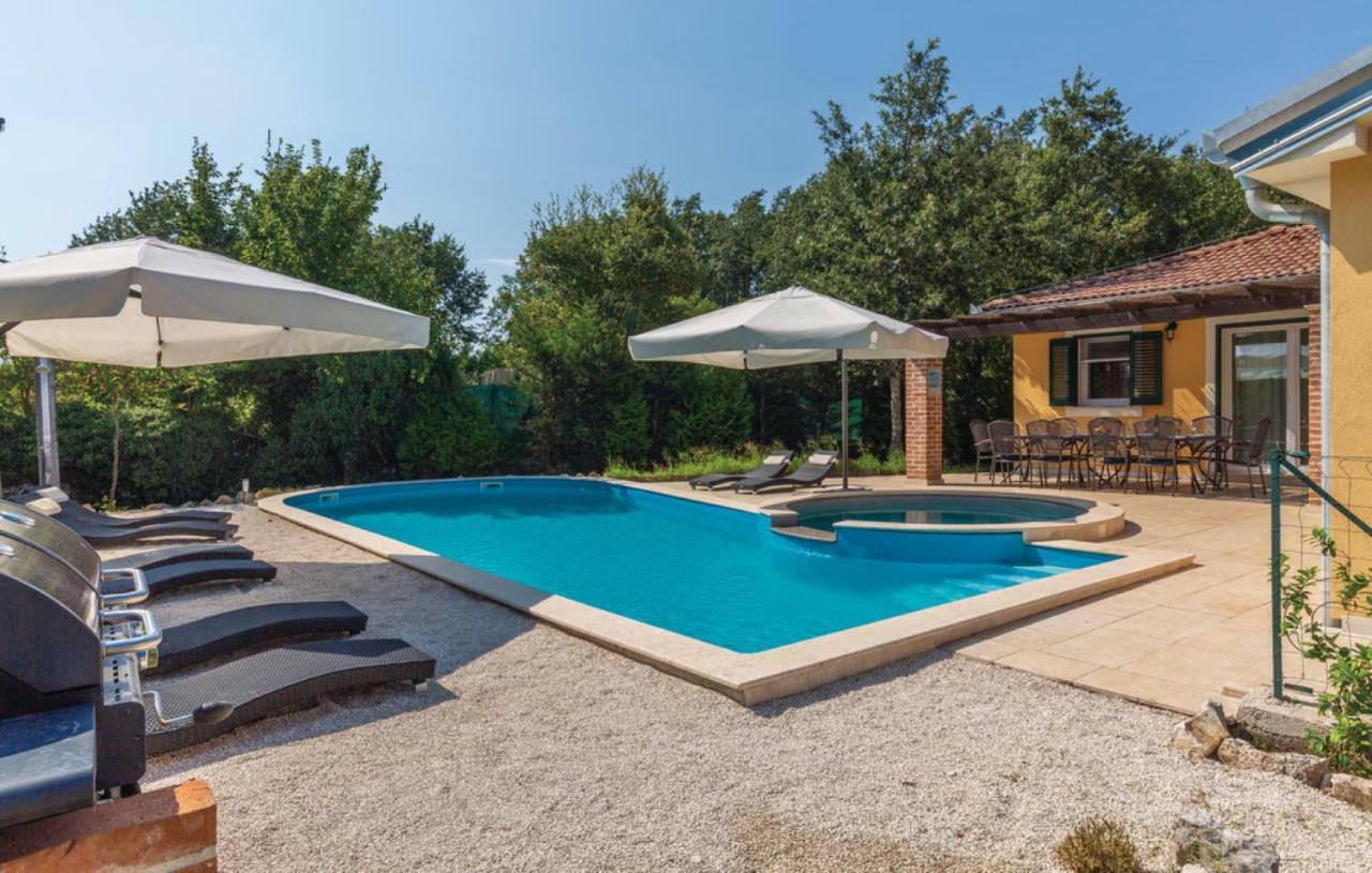 Režanci Villas Vea Histria מראה חיצוני תמונה